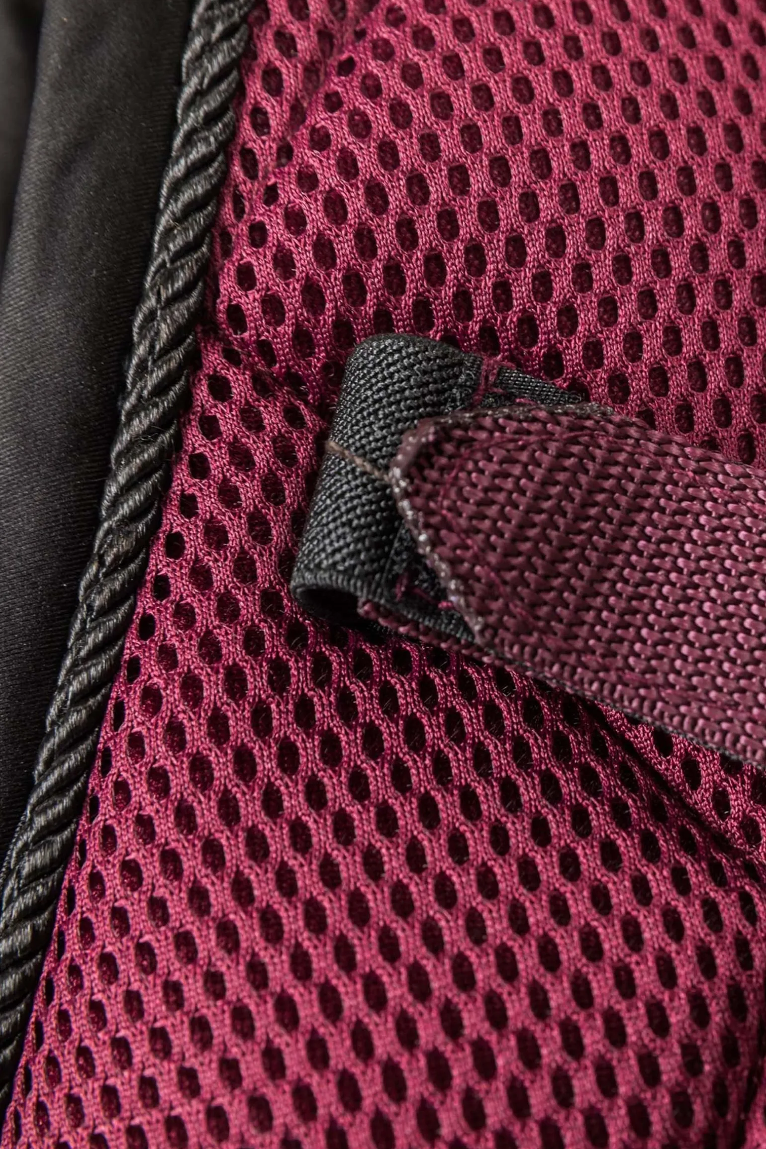 Airflow Dressurschabracke