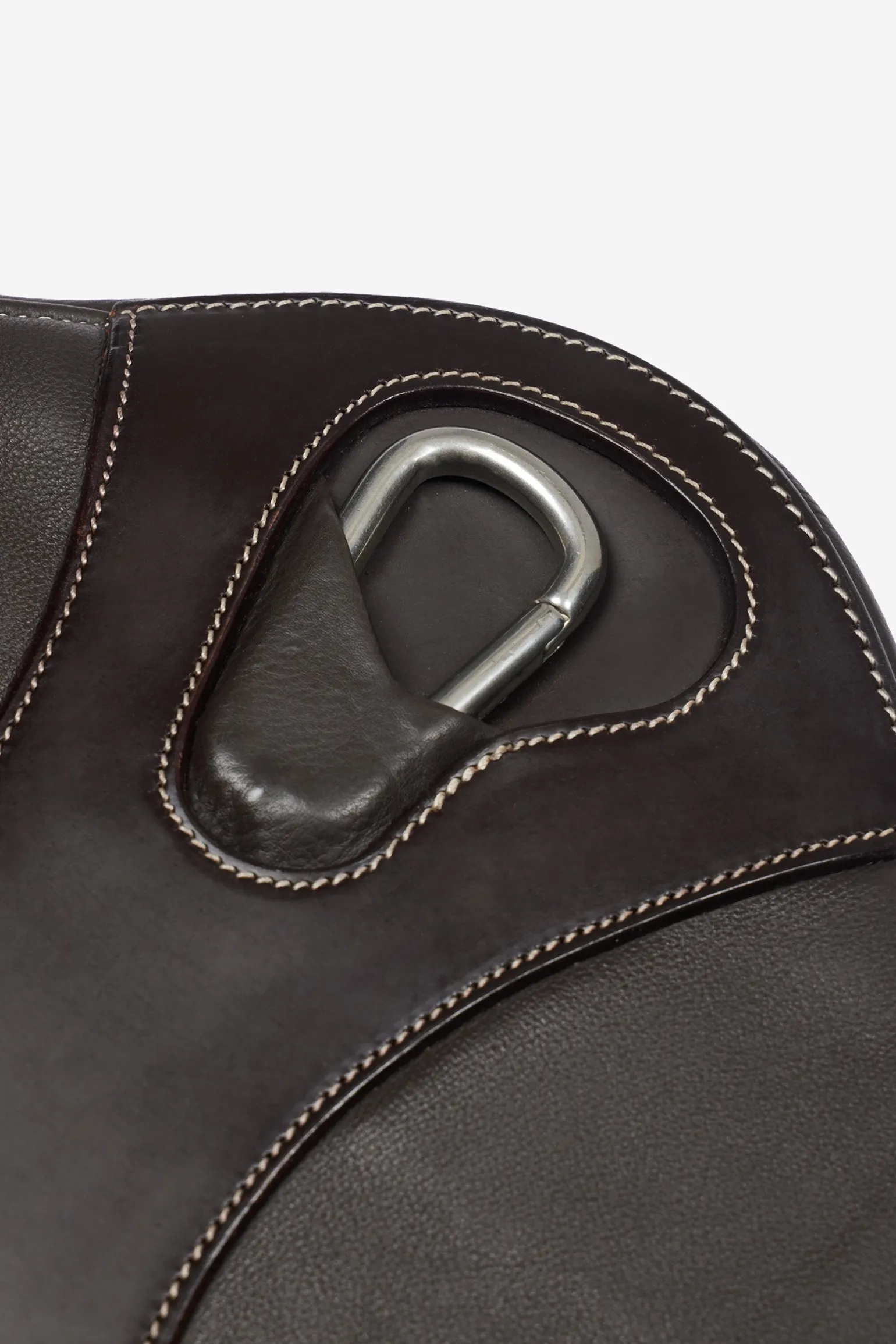 Arika Contoured Langer Sattelgurt