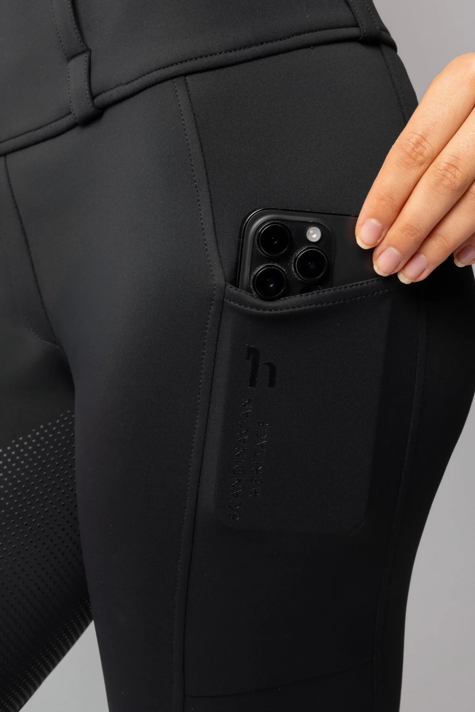 Damenreitleggings Anya mit Vollbesatz aus Silikon UPF 50+