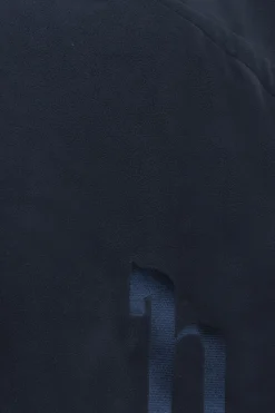 Eng anliegende Reitdecke