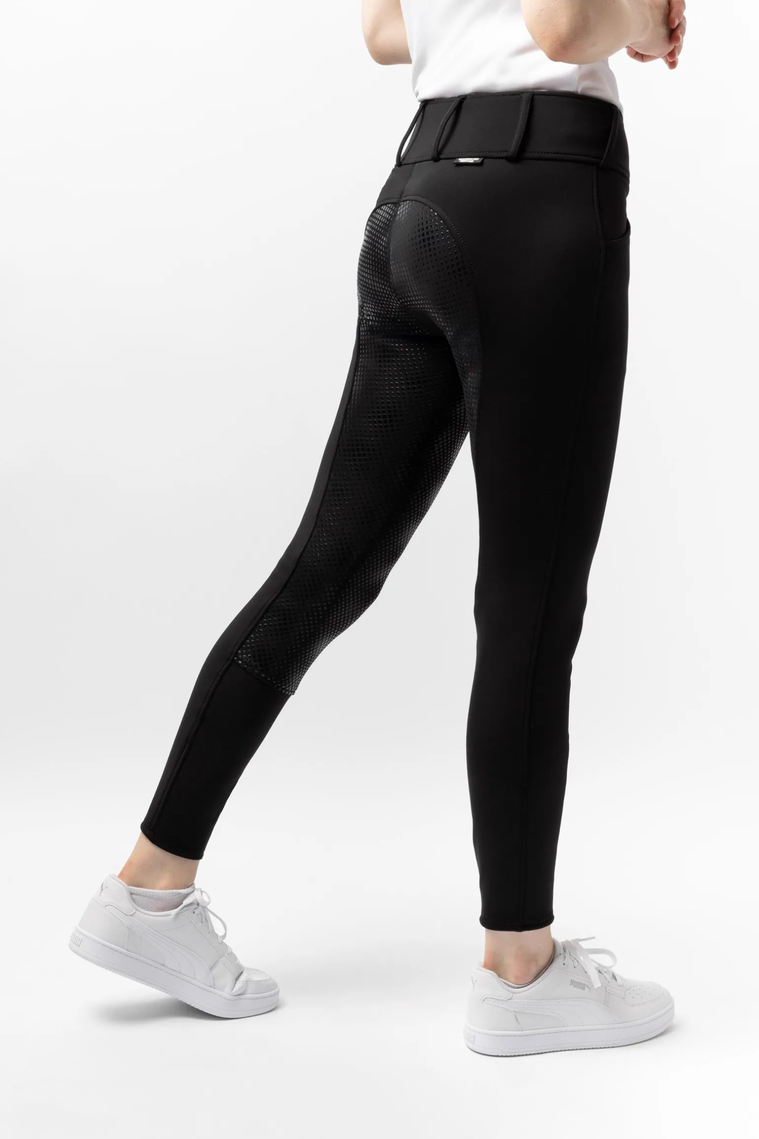 Grand Prix Damen Winterreithose aus Softshellmaterial mit Vollbesatz und Silikon Grip