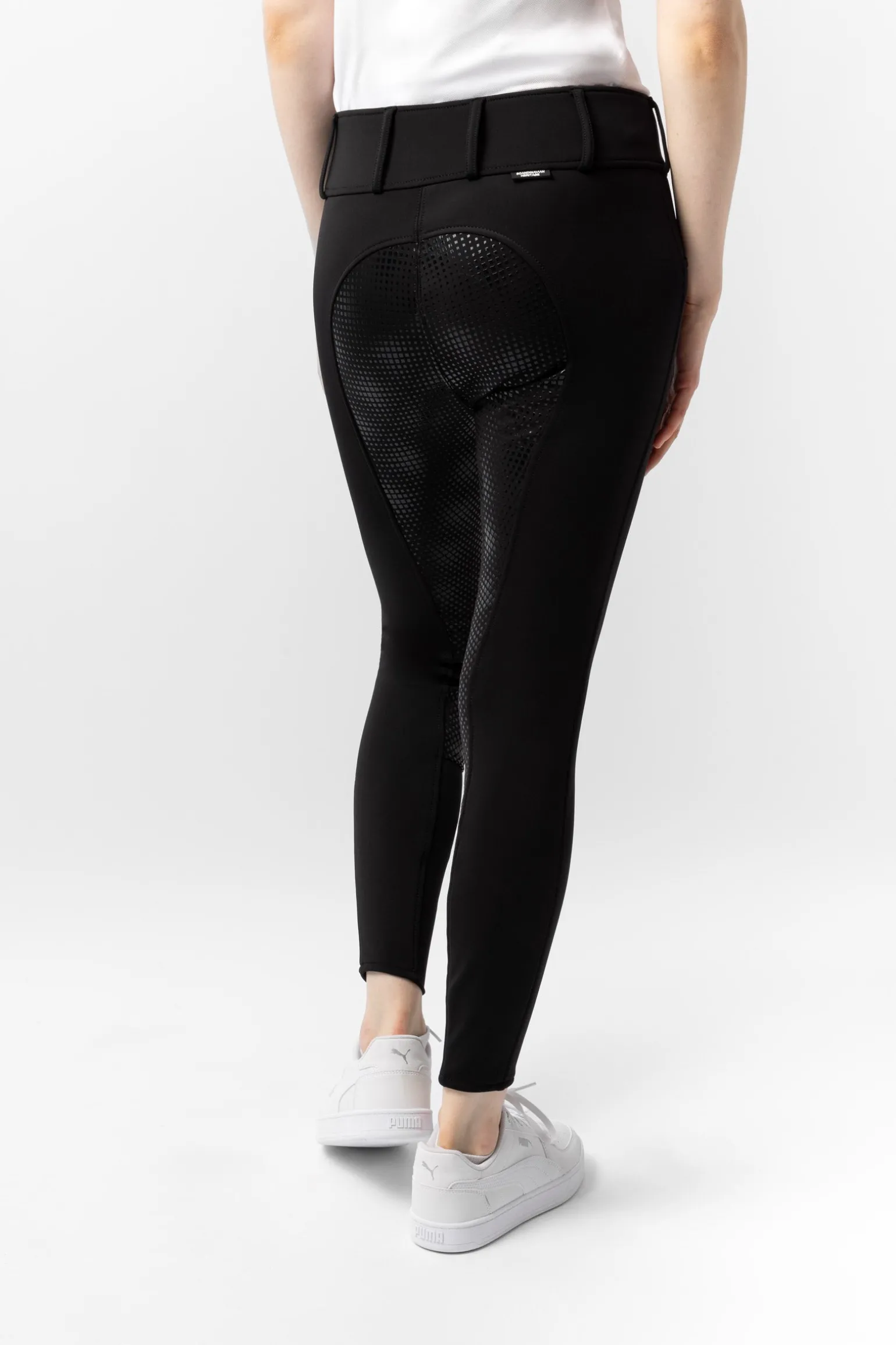 Grand Prix Damen Winterreithose aus Softshellmaterial mit Vollbesatz und Silikon Grip