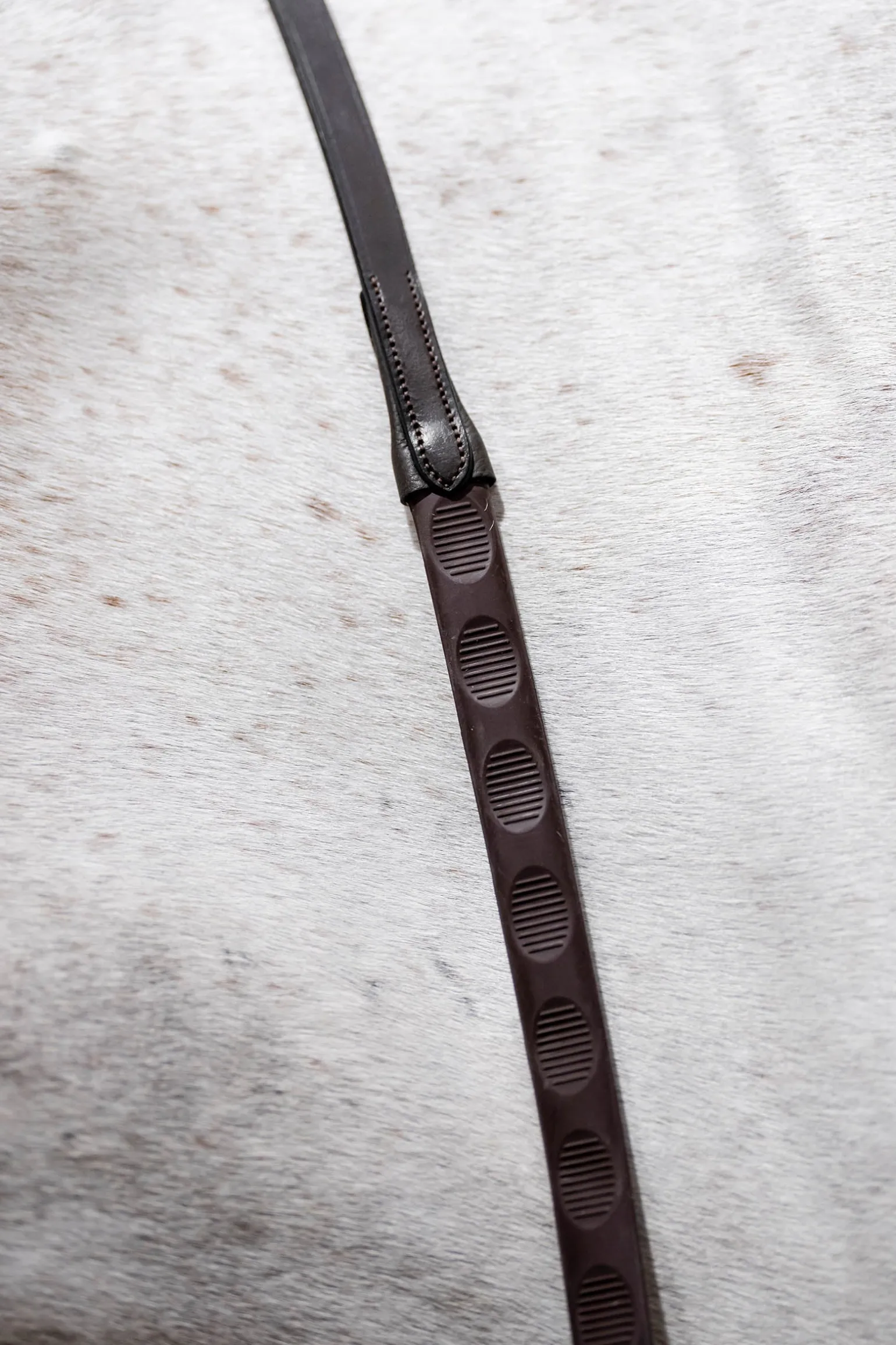 Gummizügel mit Daumengriff