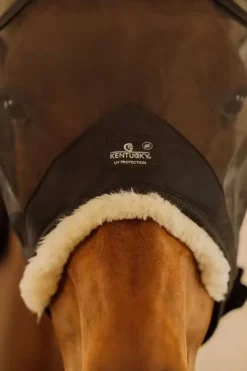 hautfreundliche Fliegemaske mit Ohren