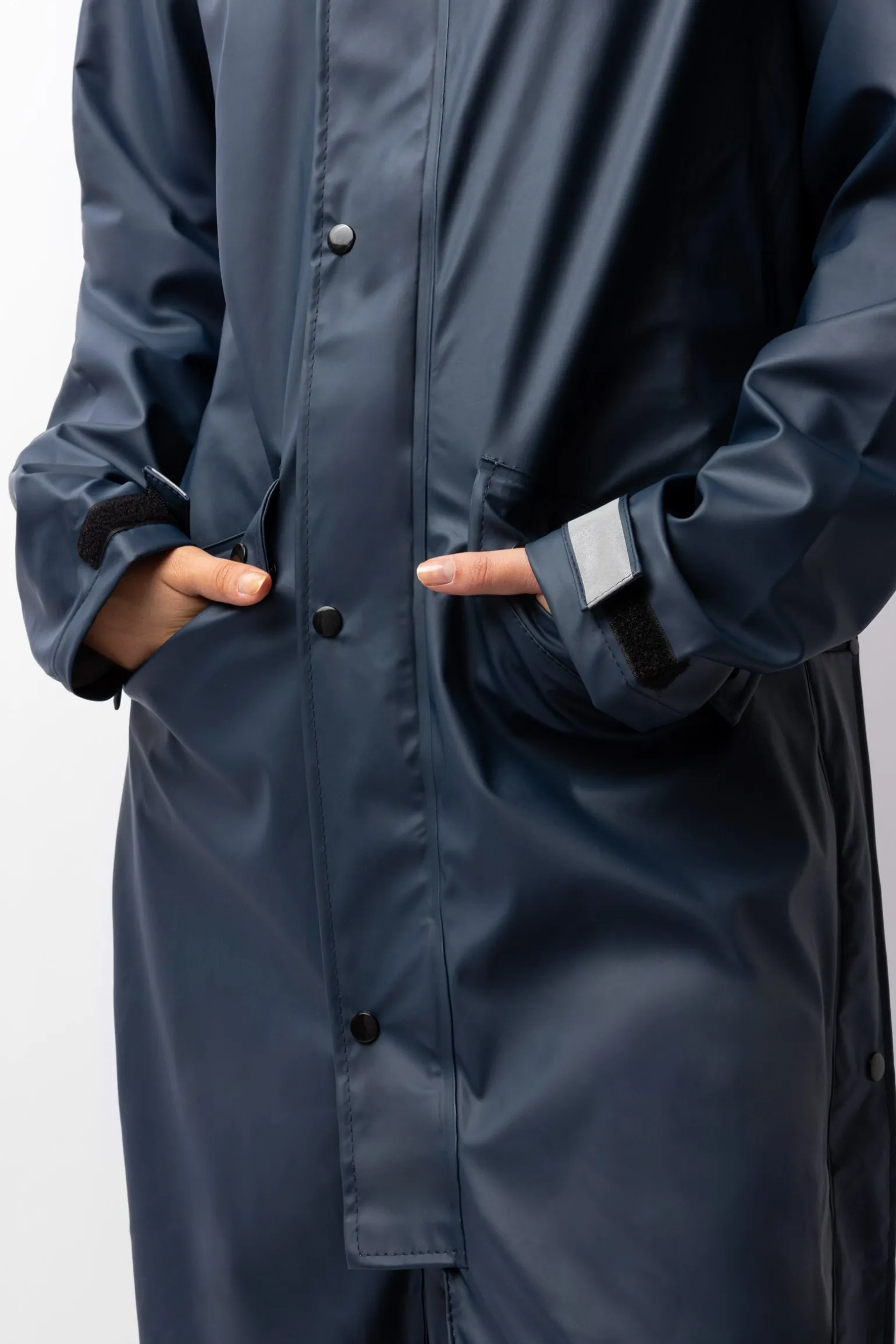 Hazel Langer Damen-Regenmantel mit Schlitzen