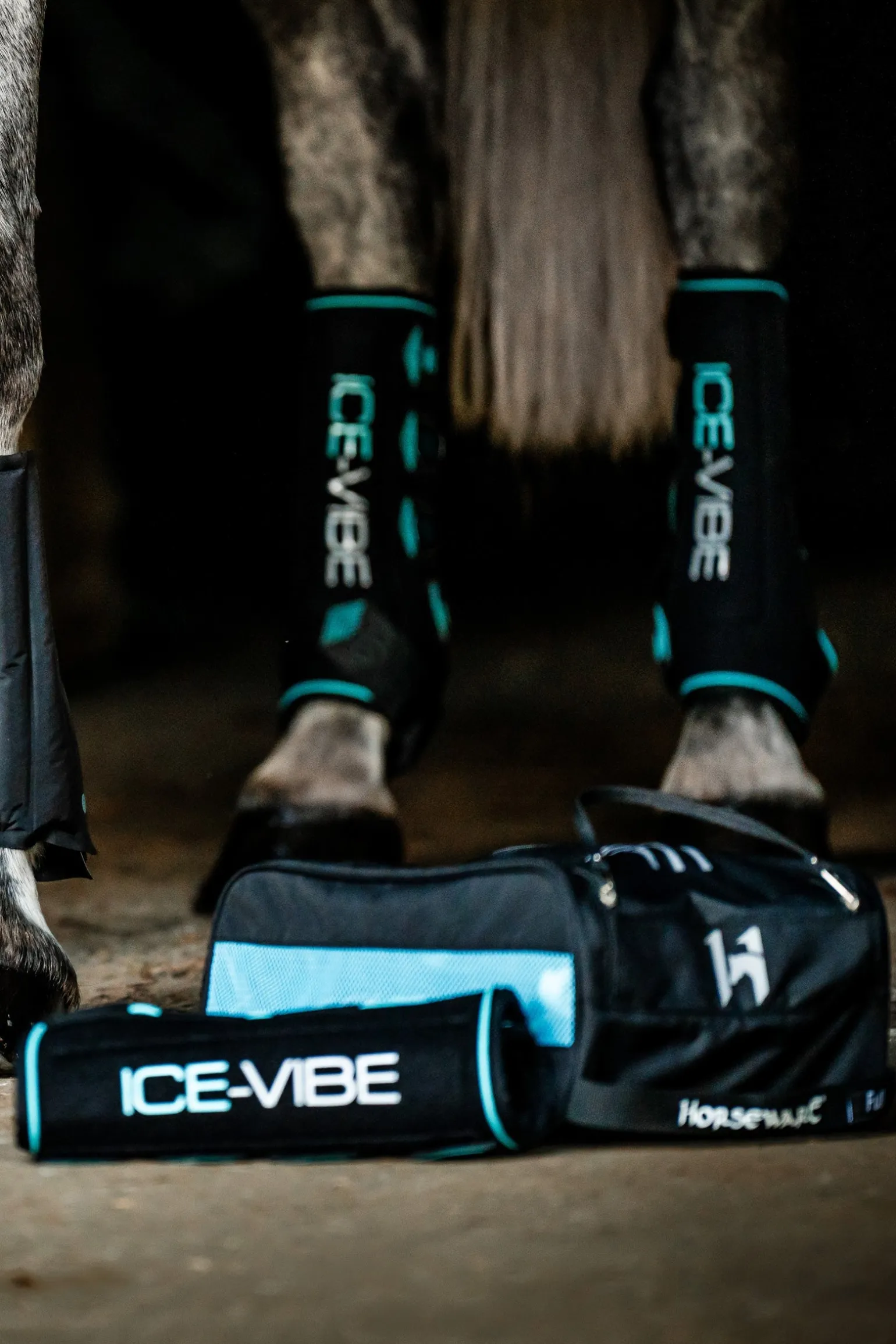 Ice-Vibe Gamaschen mit Kühl- und Vibrationsfunktion (Paar)