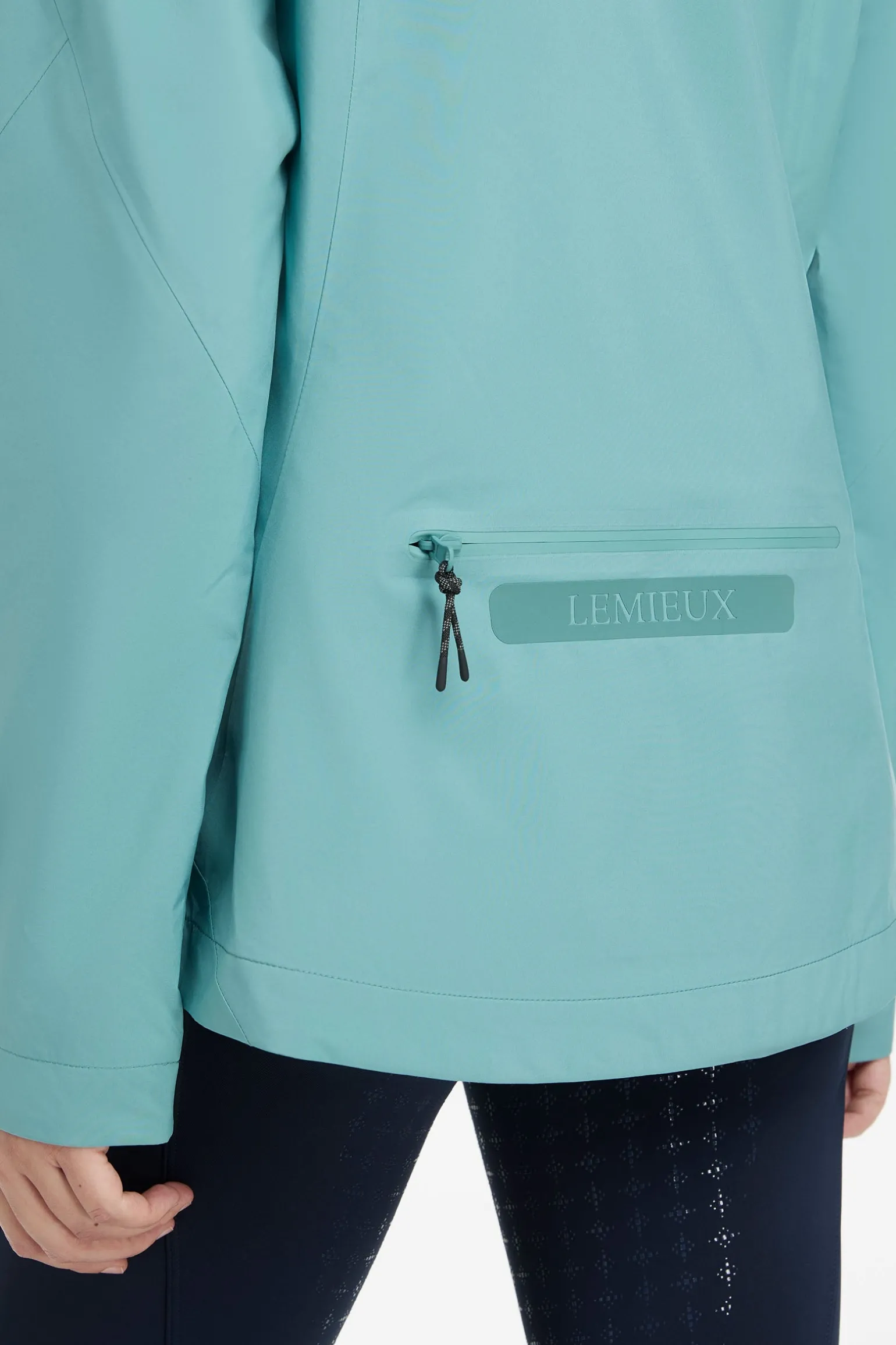 Isla Damen Kurze Wasserdichte Jacke