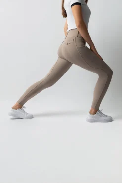 Leonie Damenreithose mit Vollbesatz aus Silikon UPF 40+