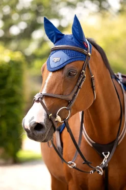 Loire Satin Fliegenhaube