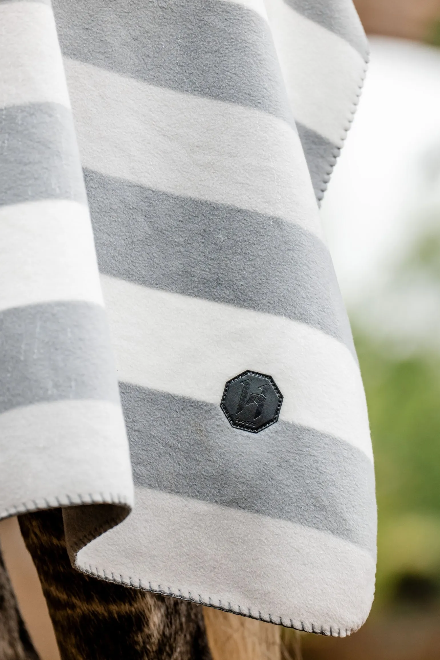 Newmarket Fleece Abschwitzdecke (Square)