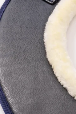 Over Reach Boots With Faux Fur (1 Pair)