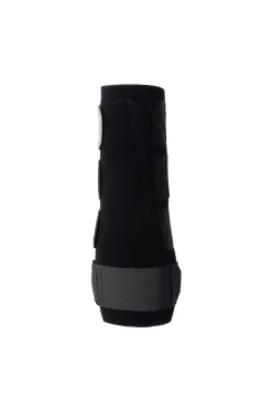 ProSoft Boots, vorne