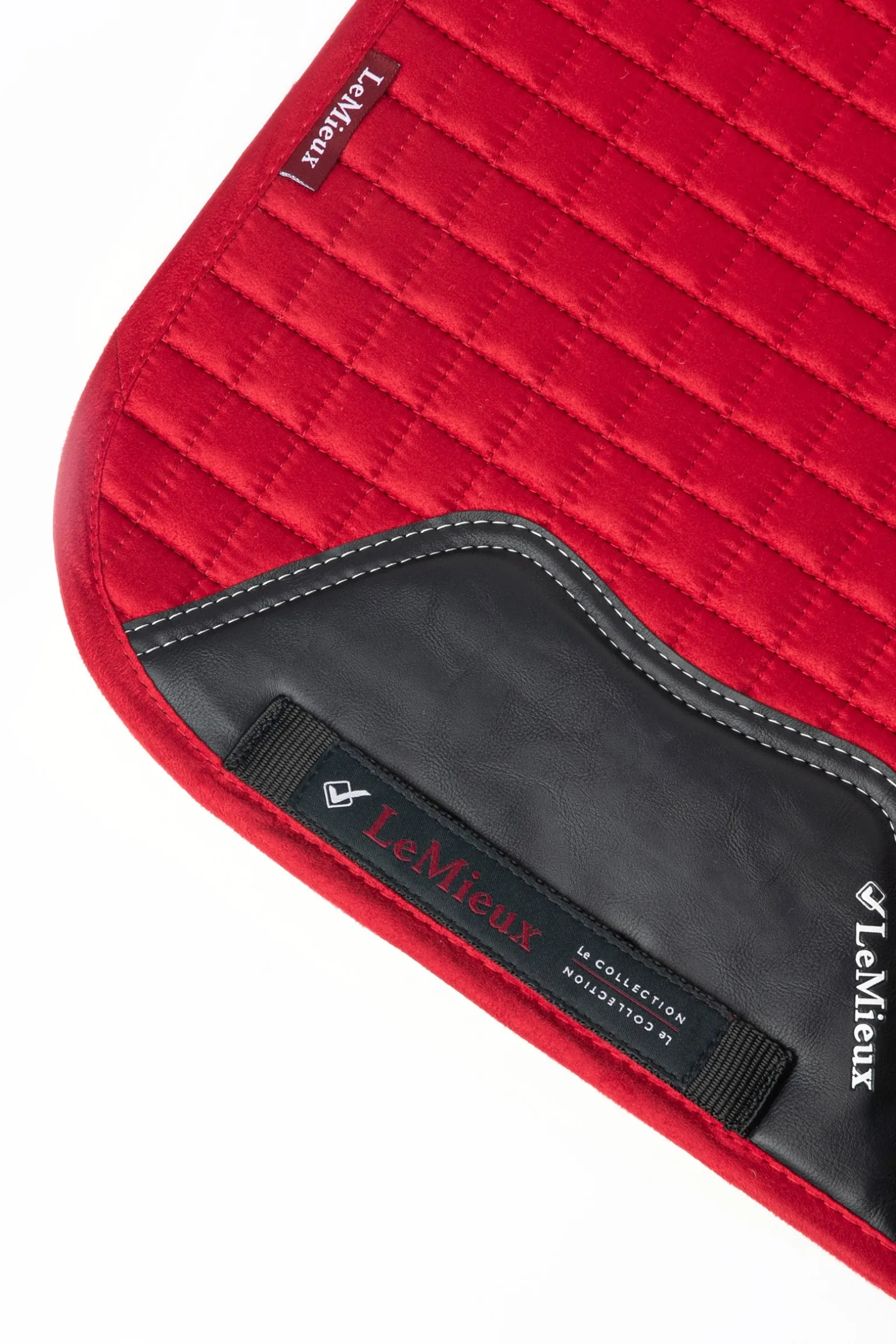 Suede Luxuriöse saisonale Dressurschabracke